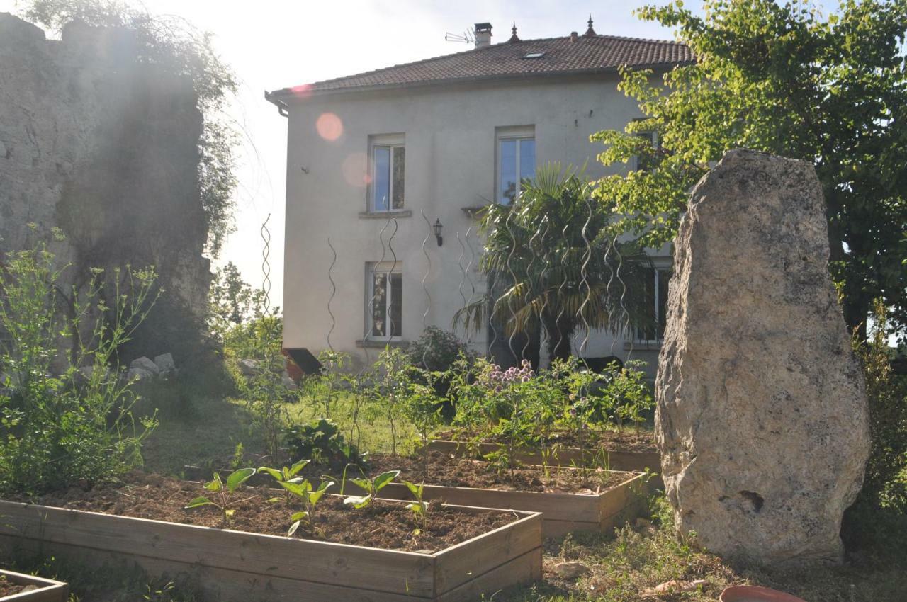 Loustalneou Bed & Breakfast Saint-Pierre-de-Clairac Exterior foto