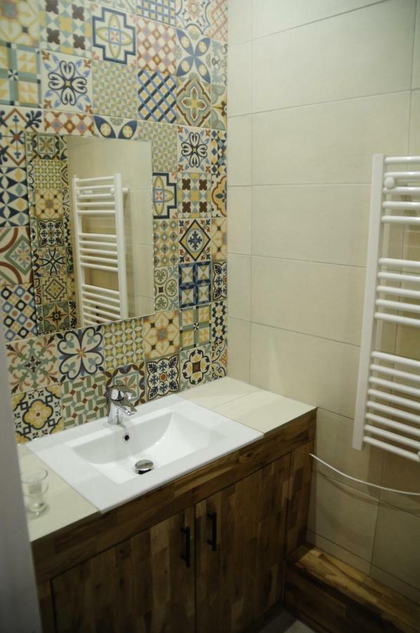 Loustalneou Bed & Breakfast Saint-Pierre-de-Clairac Exterior foto